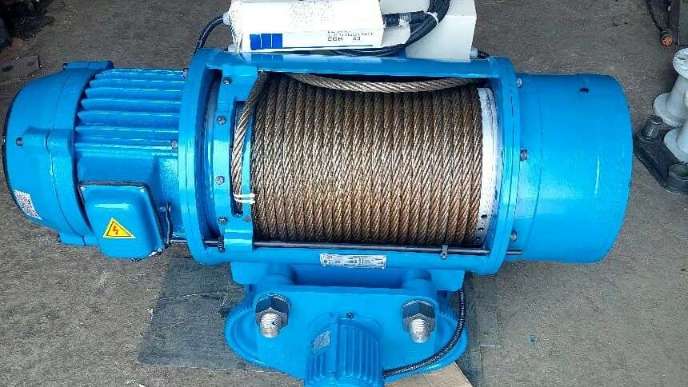 جرثقیل سقفی بلغاری وصالی